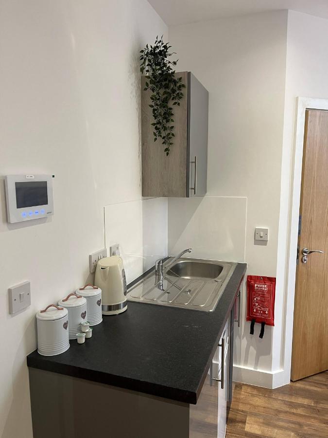 Sublime Stays Webberley Stylish Studio Stoke City Centre Exterior photo