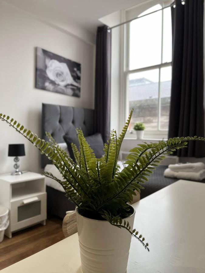 Sublime Stays Webberley Stylish Studio Stoke City Centre Exterior photo
